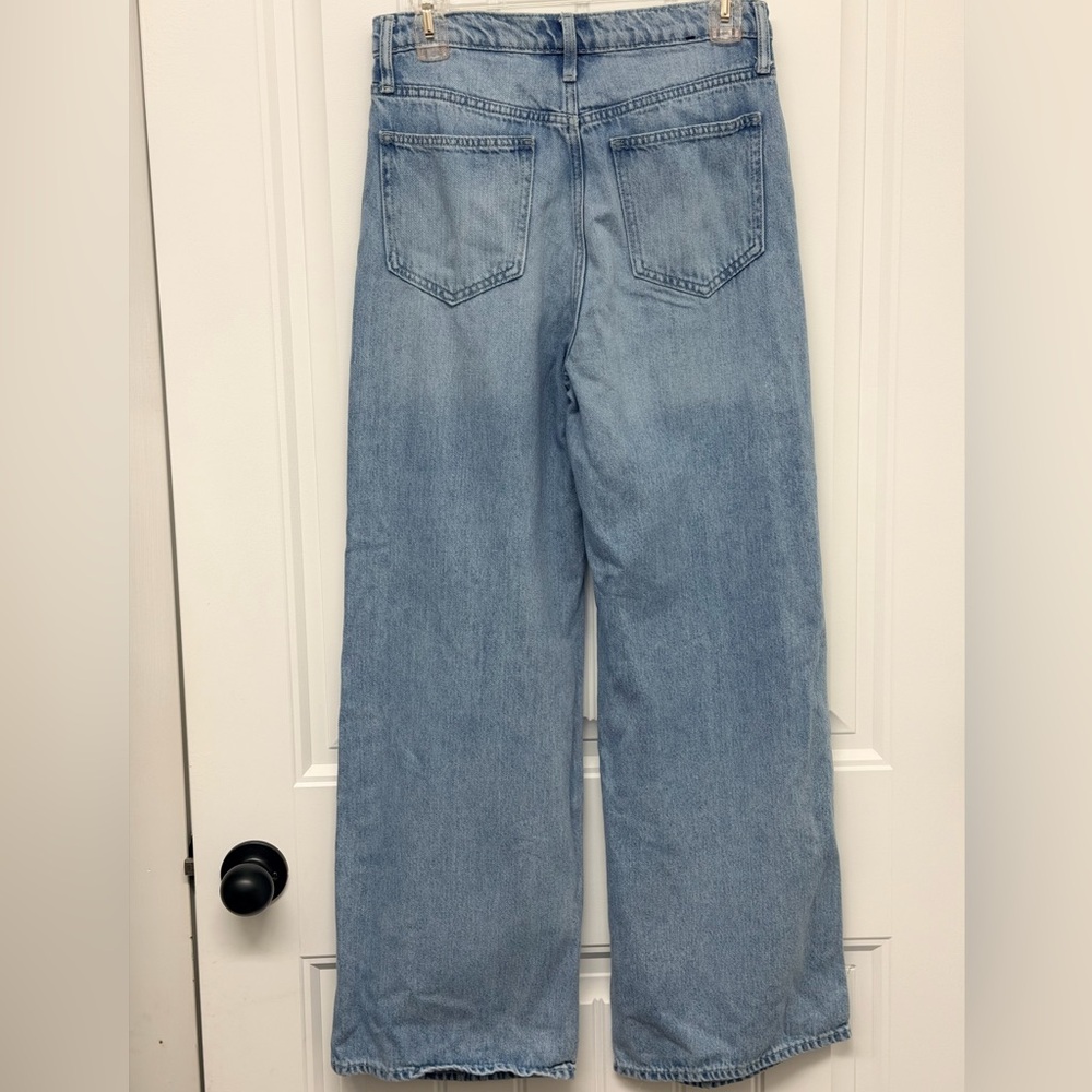 GAP Wide-Leg classic blue Women’s high rise straight leg Jeans size 26 - Picture 2 of 8